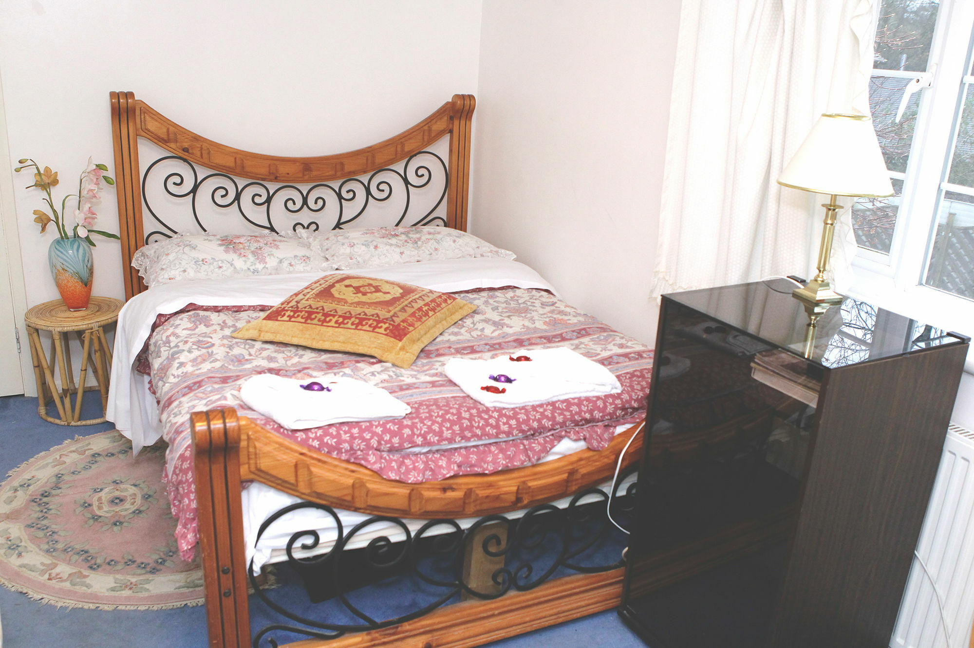 Da Vinci Guest House & Guest Parking, A Real Gem كرولي المظهر الخارجي الصورة